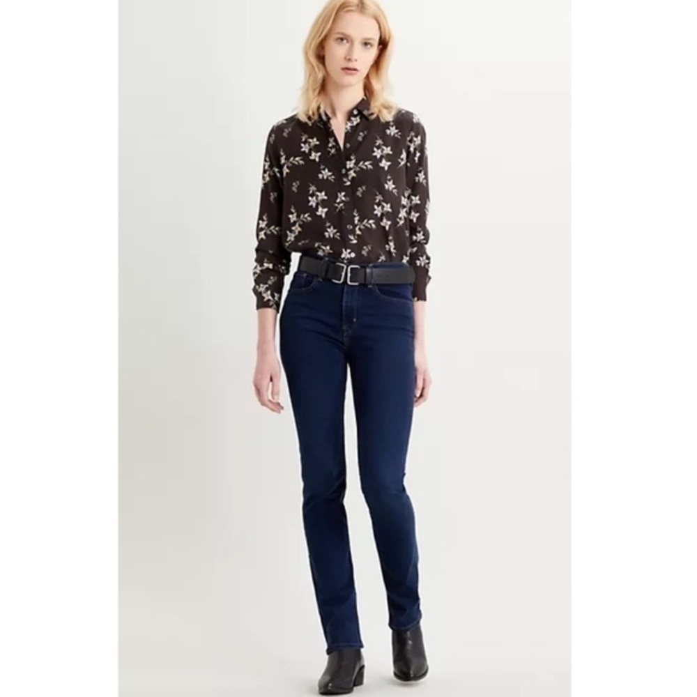 Levi’s 724 High Rise Straight